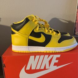 Nike Dunk SP High WuTang Varsity Maise Iowa Size 12.5