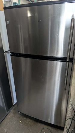 Stainless steel refrigerator