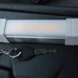 Portable Light With Magnets And Hooks (New)