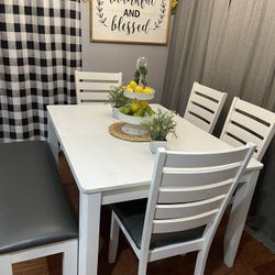 Kitchen table With 4 Chairs , Bench And Insert