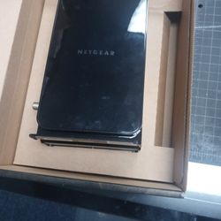 Netgear Modem +Ethernet 5 + Cable Card Its Available Today