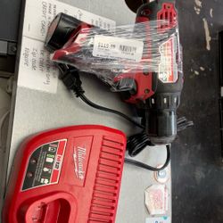 Milwaukee Tools Drill Driver & Impact Drill 