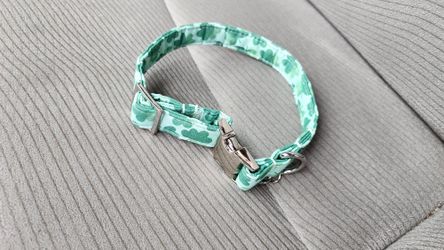 Unused/New "Urara Pup" Brand Shamrock Collar For Small/Medium Dog