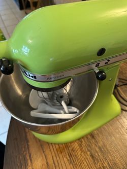 Kitchen aid stand mixer