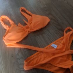 2 Piece Swimsuit 