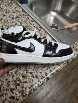 Size 6.5 jordan 1