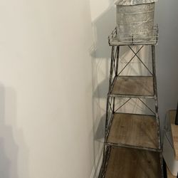 Metal Grain Silo Water Tower 3-Tiered Display Wood Shelves Stand Bird Farmhouse Galvanized