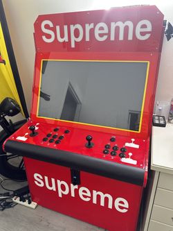2 Player Arcade Machine – Supreme Style – Works Great