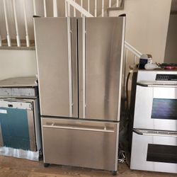 Jenn-Air Freestanding Counter Depth French Door Refrigerator - Like New
