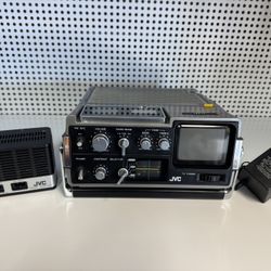 Beautiful 1976 JVC Radio TV Model 3050 With Power Adaptor Tested and Working