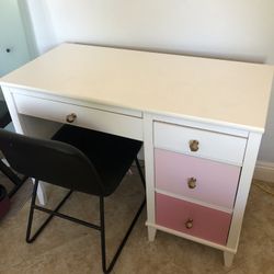 Study Desk With Chair 