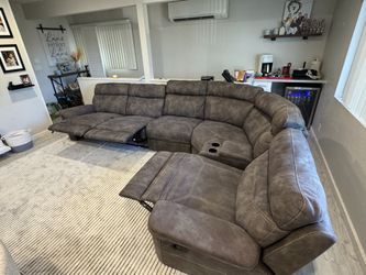 Extra-Large Section 6 Piece Section w/3 Recycling seats
