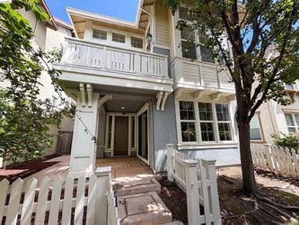 Unit 305 | 4 bd | 3.5 ba | 1418 sqft Maybeck Ter, Fremont, CA 94536