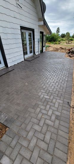 Pavers & Artificial Grass