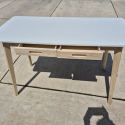 White Desk