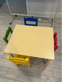 Girl’s books, toys, chairs, desks, etc