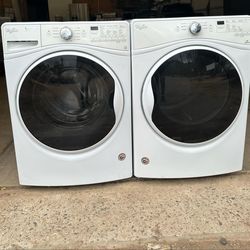 Whirlpool washer and gas dryer