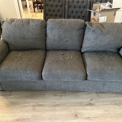 Pull-out Couch / Sofa Bed