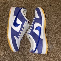 Nike Dunks 