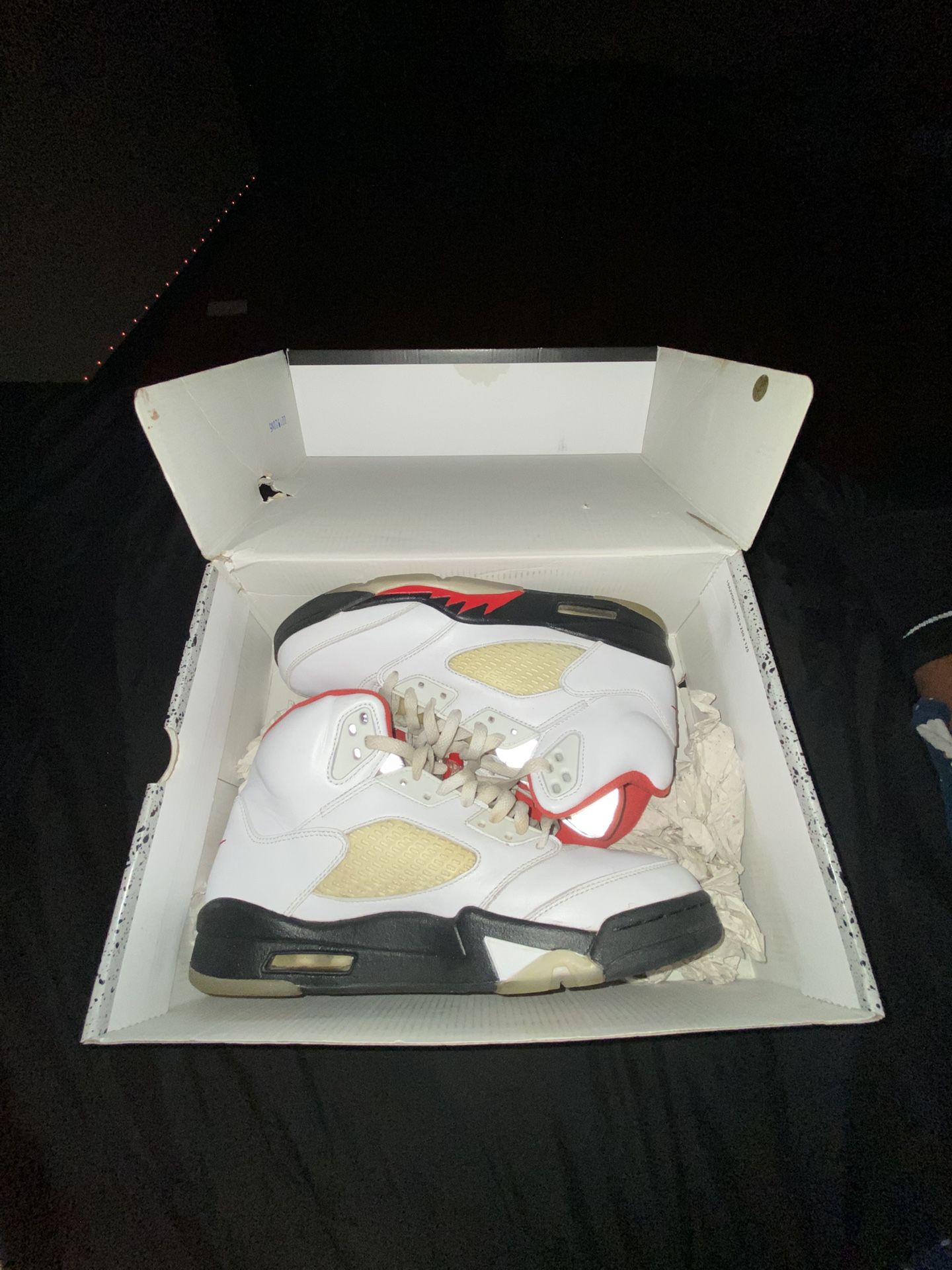 Size 9 Jordan 5 Retro Mid Fire Red 2020 (original box)