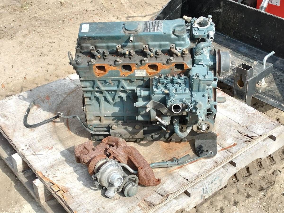 Kubota Diesel V2003 Engine - For Repair