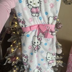 Hello Kitty Blanket 