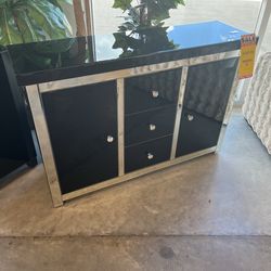 Console cabinet