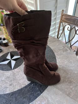Brand-New Brown Boots