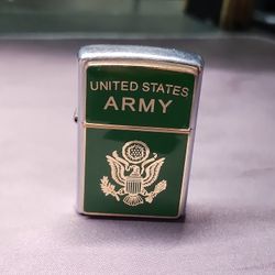 US Army Zippo Chrome with Grrrn Metal Badge