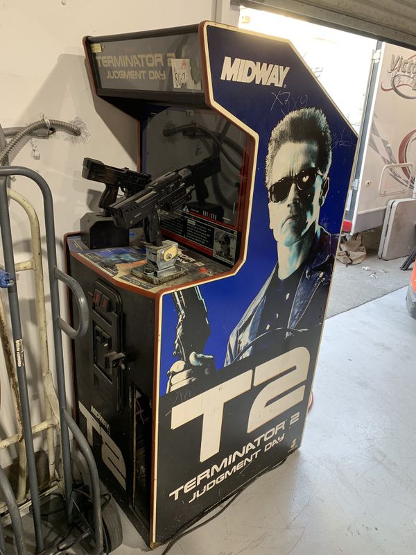 Midway Terminator 2 arcade machine gun game for Sale in Fullerton, CA
