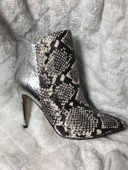 Size 7 - Stunning Heels Like New - Generation - Silver Metallic Faux Snake Skin - Was $149.00