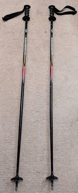 52 inch Rossignol ski poles