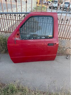 2001 Ford Ranger Driver Side Door – Manual Window – Red – Extended Cab