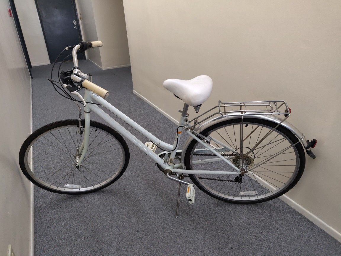 Schwinn Beach Cruiser Bike