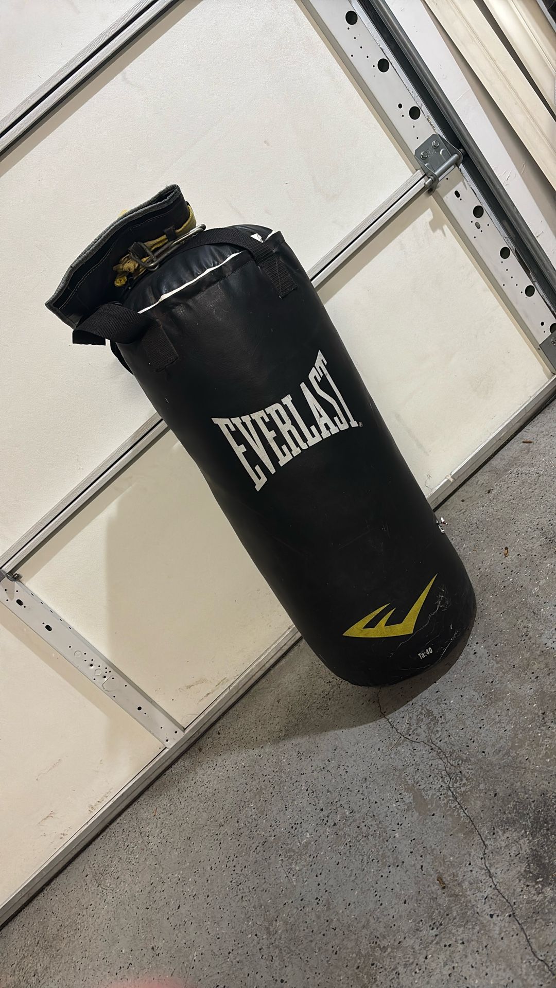 40 Pound Punching Bag