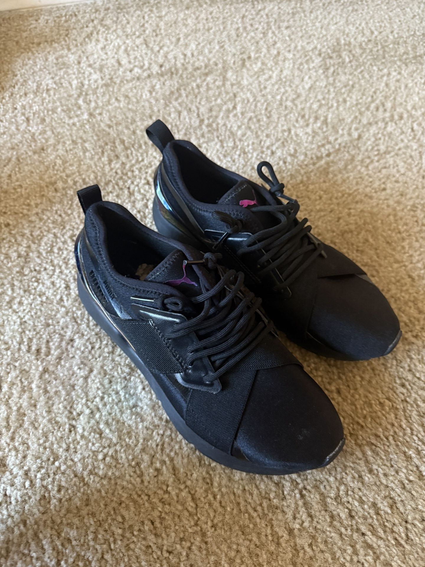 Puma Sneakers in Black