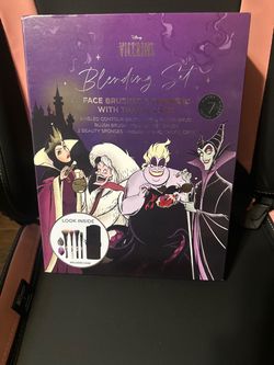 Villains makeup brushes