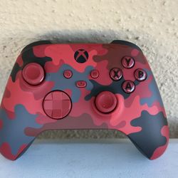 Xbox One/S/X Controller (Camouflage Red)
