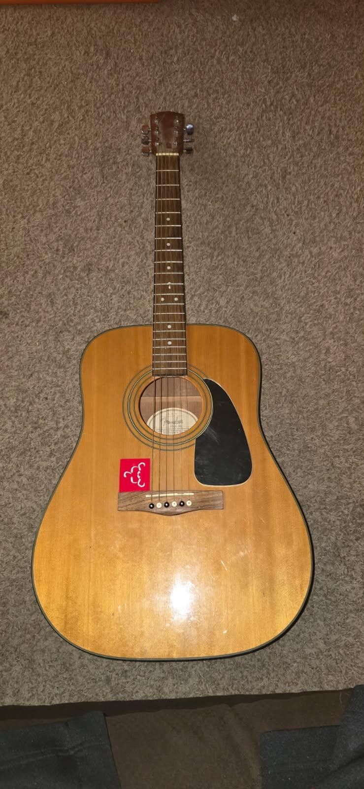 Fender Acoustic Guitar W/ Guitar Strings
