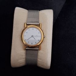 Skagen Denmark Women's Watch Two Tone Case Silver Bracelet White Dial Running 