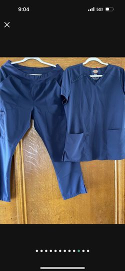 3 Sets 7 Pieces Of Scrubs Nurse - Dickies, Allura & Cherokee Brands Medium / Large
