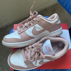 Nike Dunk Low Size W6