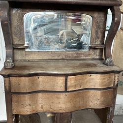 (antique)Early 1900s Solid Oak Dresser 