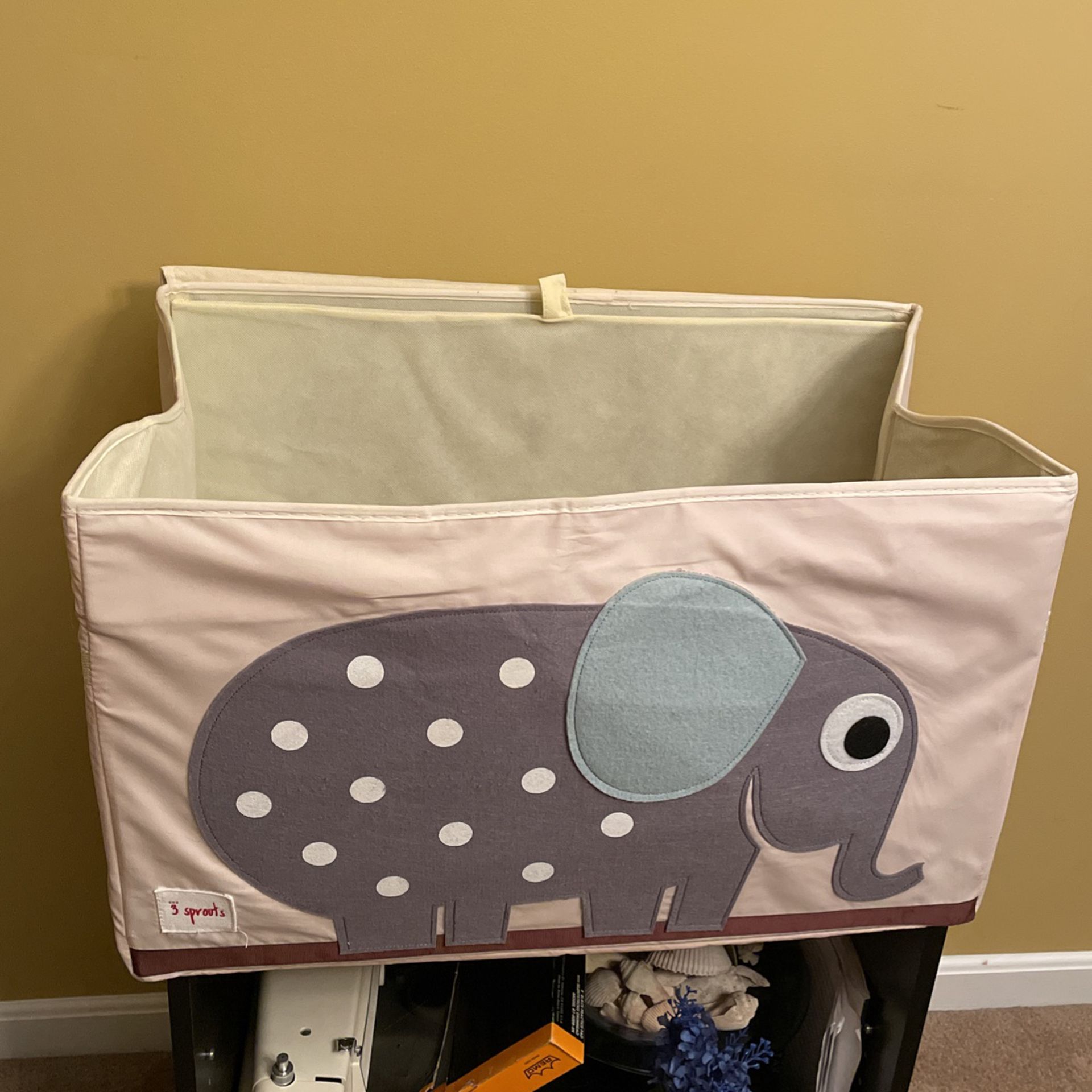 Toy Storage -Collapsable Cloth