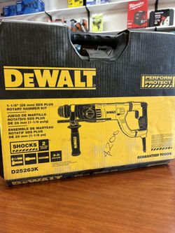 Dewalt new 1 1/8” rotary hammer