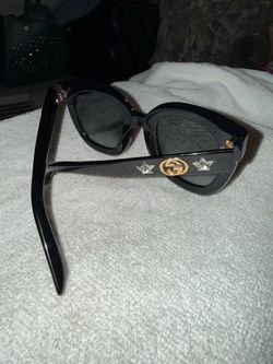 Gucci Black Cat-Eye Sunglasses with Star Embellishments