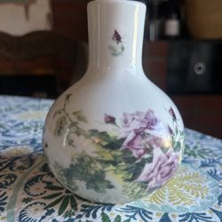 Victorian Trading Co. Ceramic Floral Vase