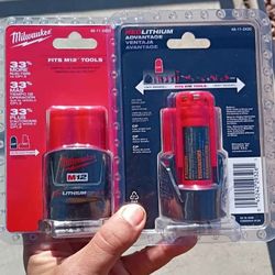 Milwaukee M12, 2.0AH Battery Pack X2