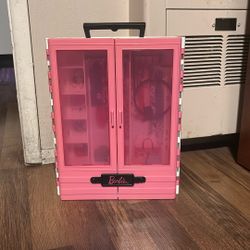 Barbie Clóset