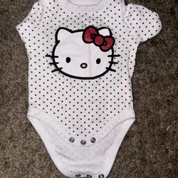 Baby clothes 0-3 months and new born